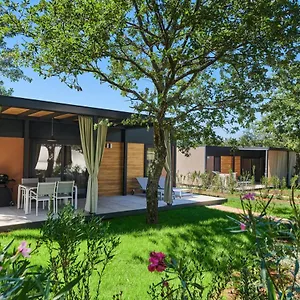 Park Umag Mobile Homes 4* Karigador