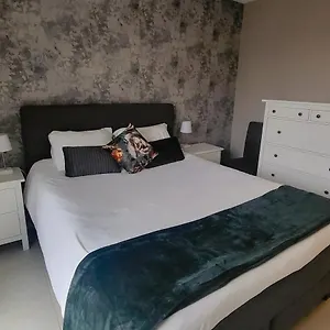 Gezellig In Brugge, Nabij Damme. Appartement Bruges