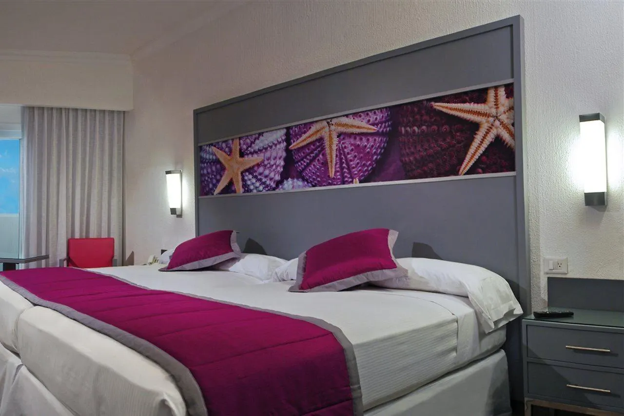 Riu Cancun (Adults Only) Hotel